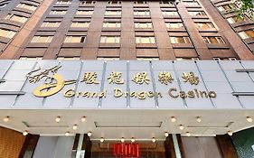 Grand Dragon Hotel